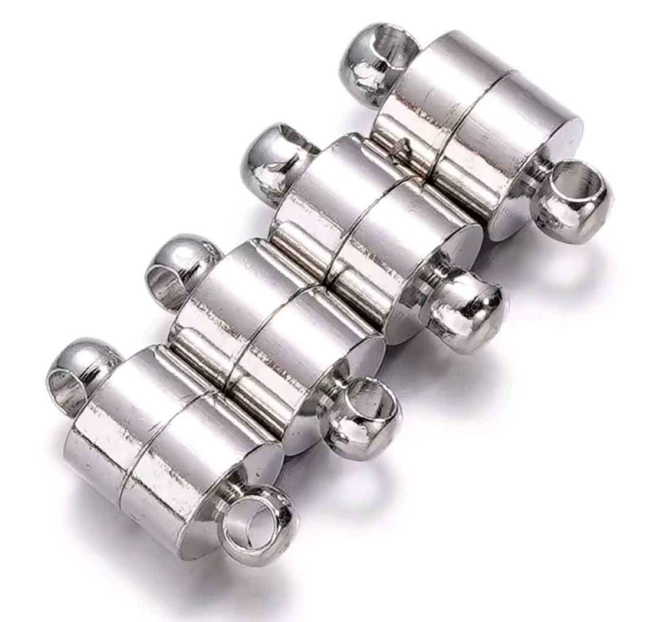 Magnetické zapínanie na náramky a náhrdelníky 1 pár Magnetické zapínanie na náramky a náhrdelníky 1 pár